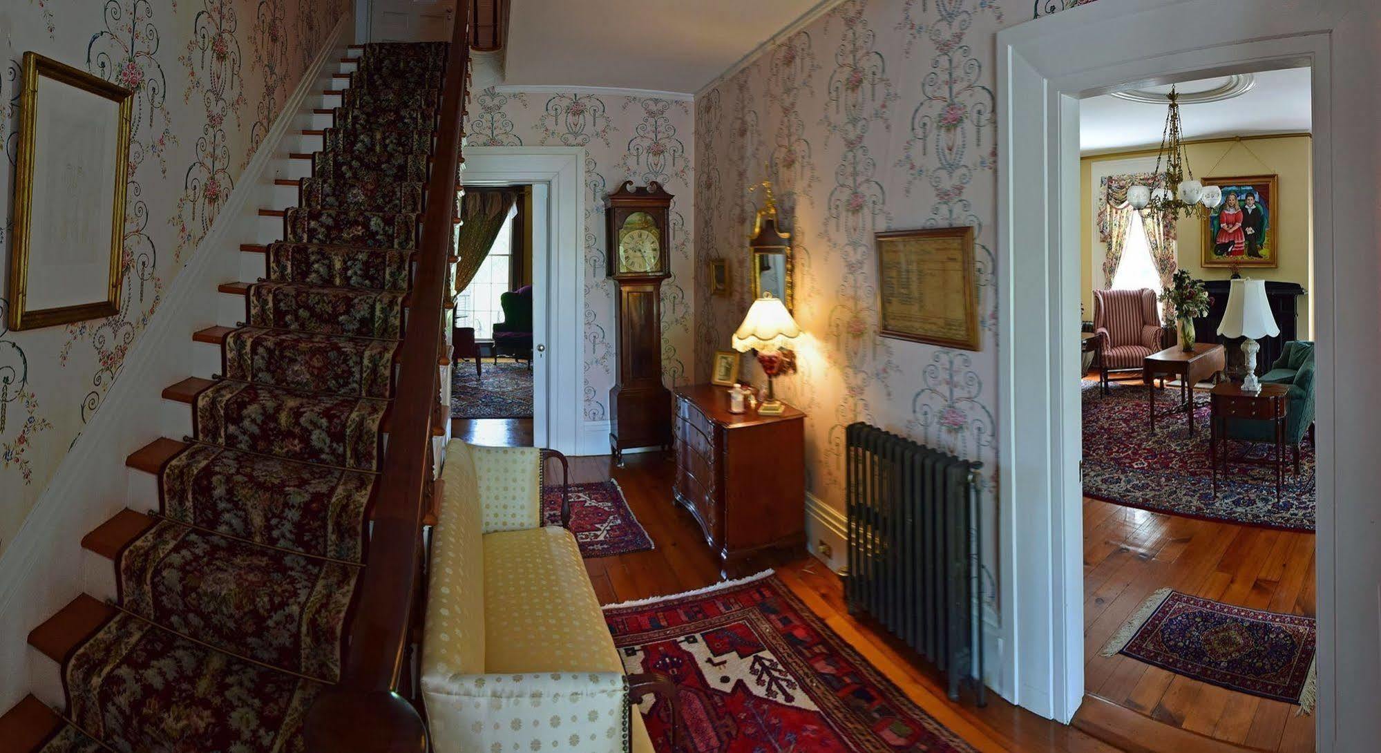 Oakcliff Bed And Breakfast Halfmoon Exterior foto